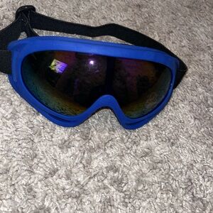 Amazon Essentials Blue Ski Goggles